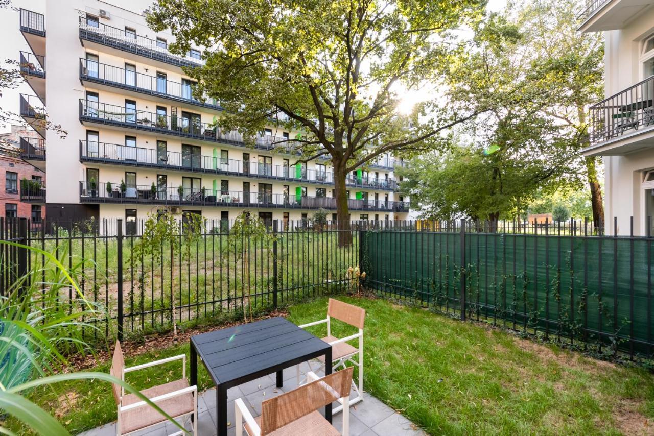 Old Praga Garden Apartment Warsaw Luaran gambar
